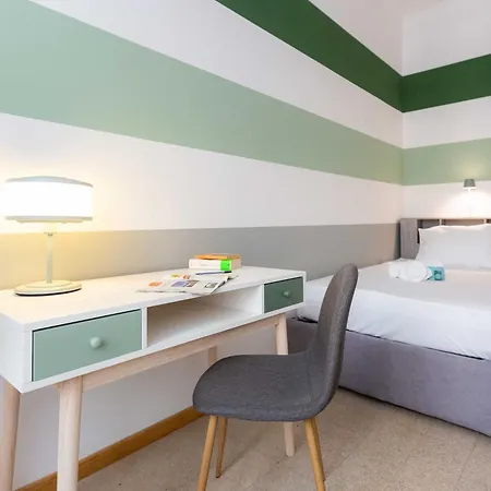 Appartamento Corso Trieste -zeno 48 *
